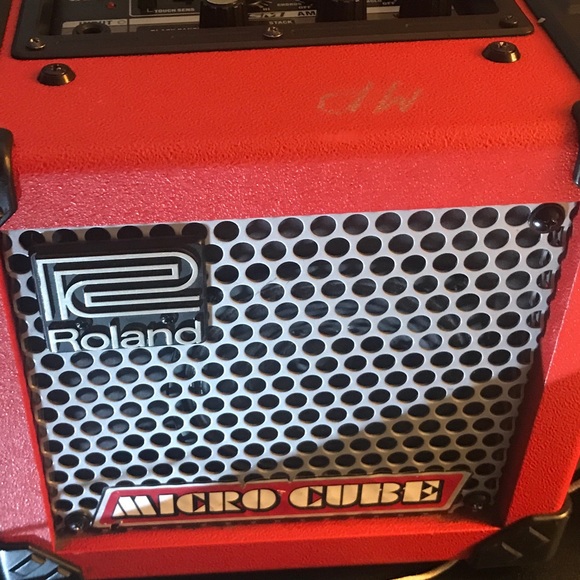 Roland MicroCube 2 - Picture 3 of 7